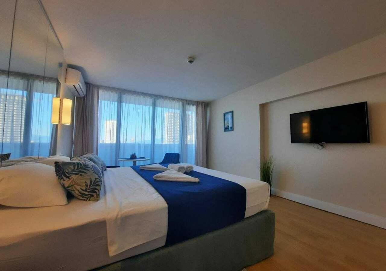 Aparthotel Orbi City Sea View Batumi Esterno foto
