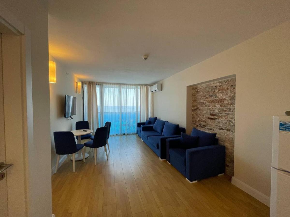 Aparthotel Orbi City Sea View Batumi Esterno foto